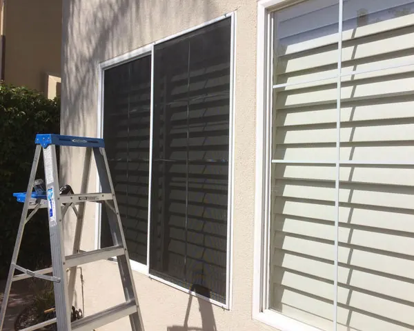 Expert Home Window Screen Repair in Fallbrook